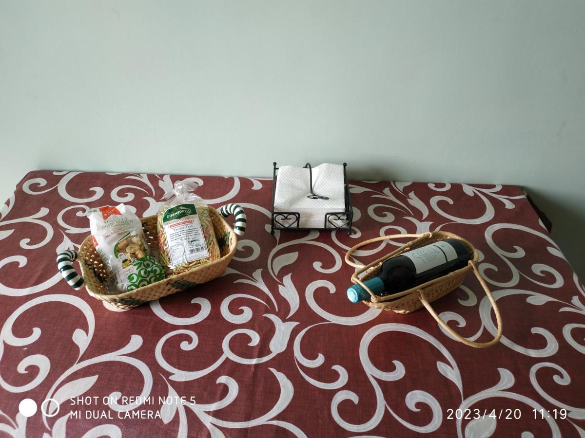 Hsh Home Sweet Home Bari Bagian luar foto
