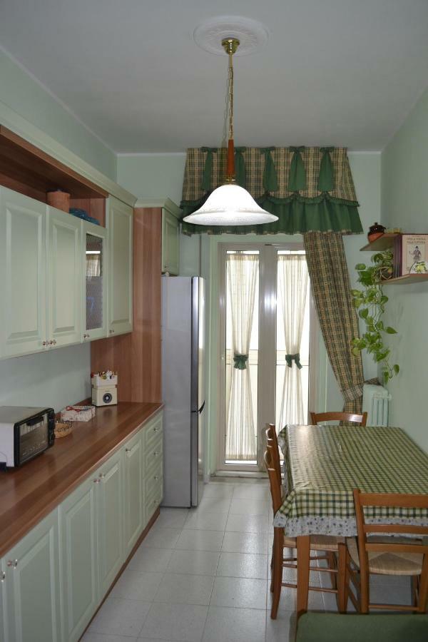 Hsh Home Sweet Home Bari Bagian luar foto